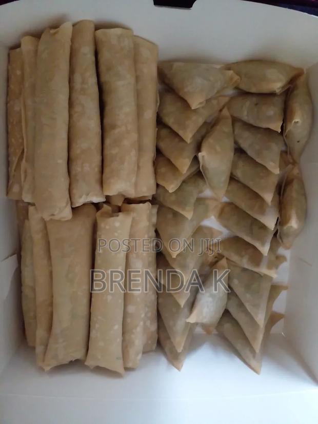 20 PCS for 200/- Fresh Folded Samosa Pockets - thumbnail 6