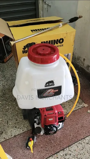 Knapsack Sprayer Machine With 4 Stroke Engine Capacity