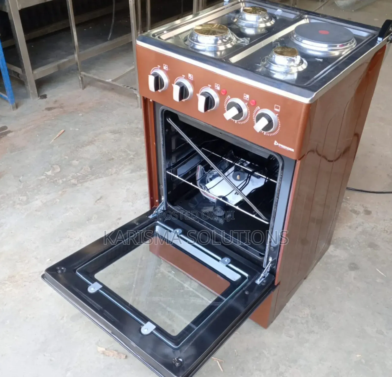 Prepossessing Home 4 Burner Gas Cooker With Electric Oven in Ngara