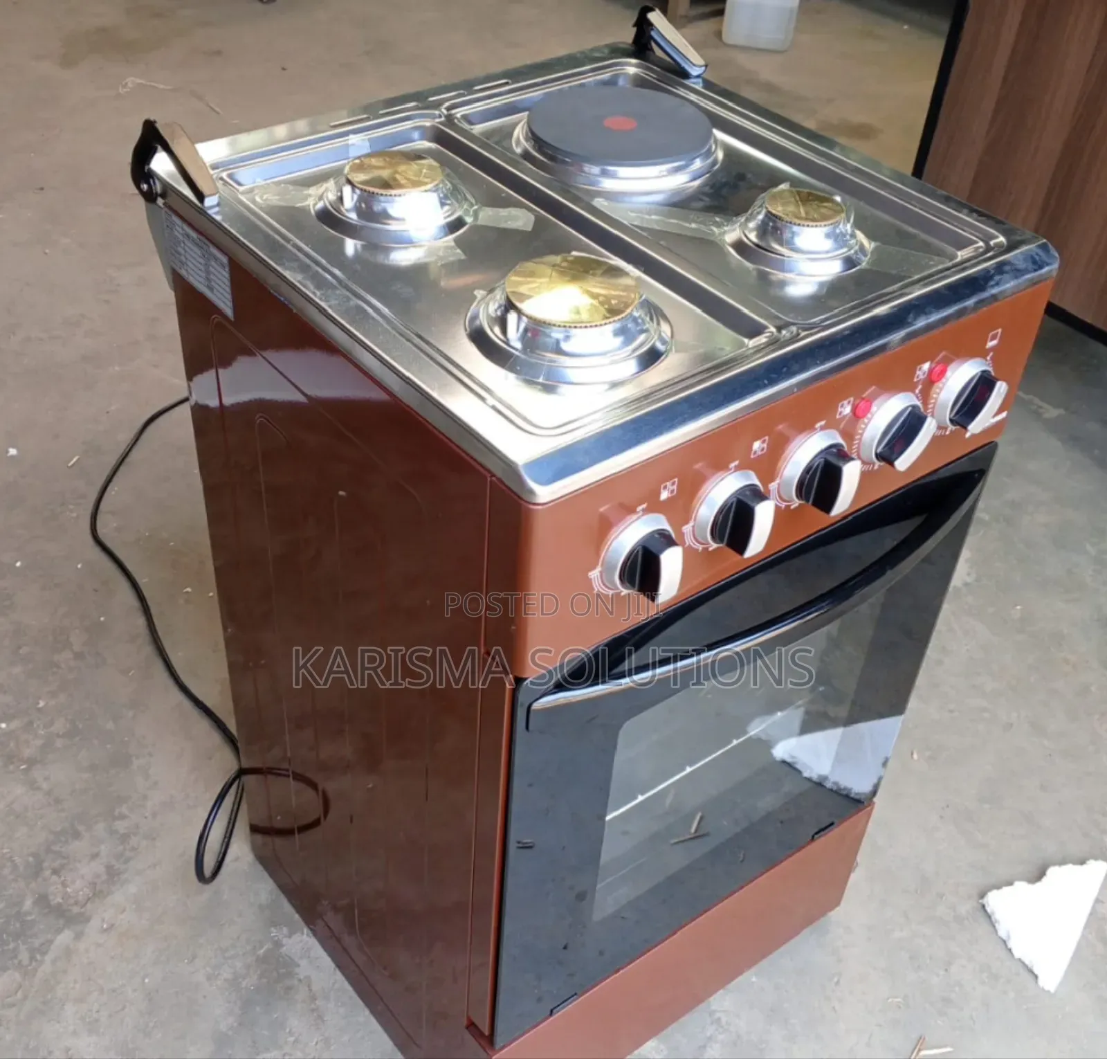Irresistible 4 Burner Brown Gas Cooker With Electric Oven in Industrial