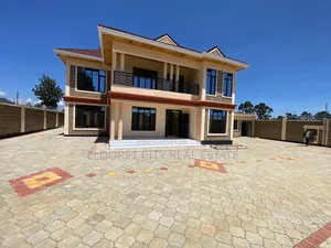 5bdrm Maisonette in Elgonview, Soy for sale