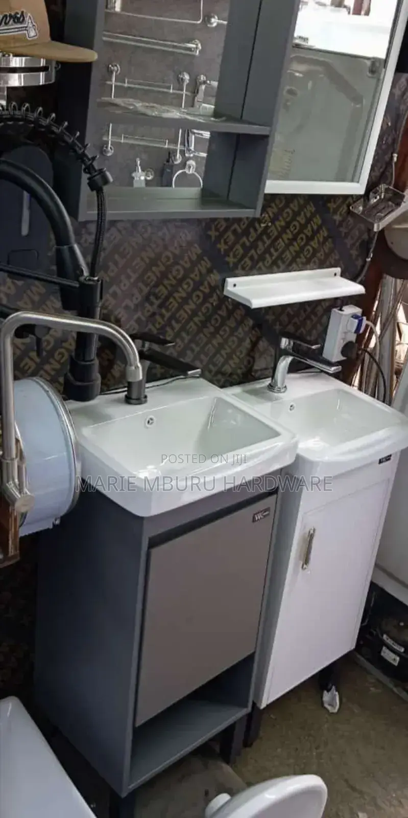 Cabinet Basin