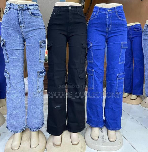Ladies Buggy Side Pocket Denim Shorts - thumbnail 3