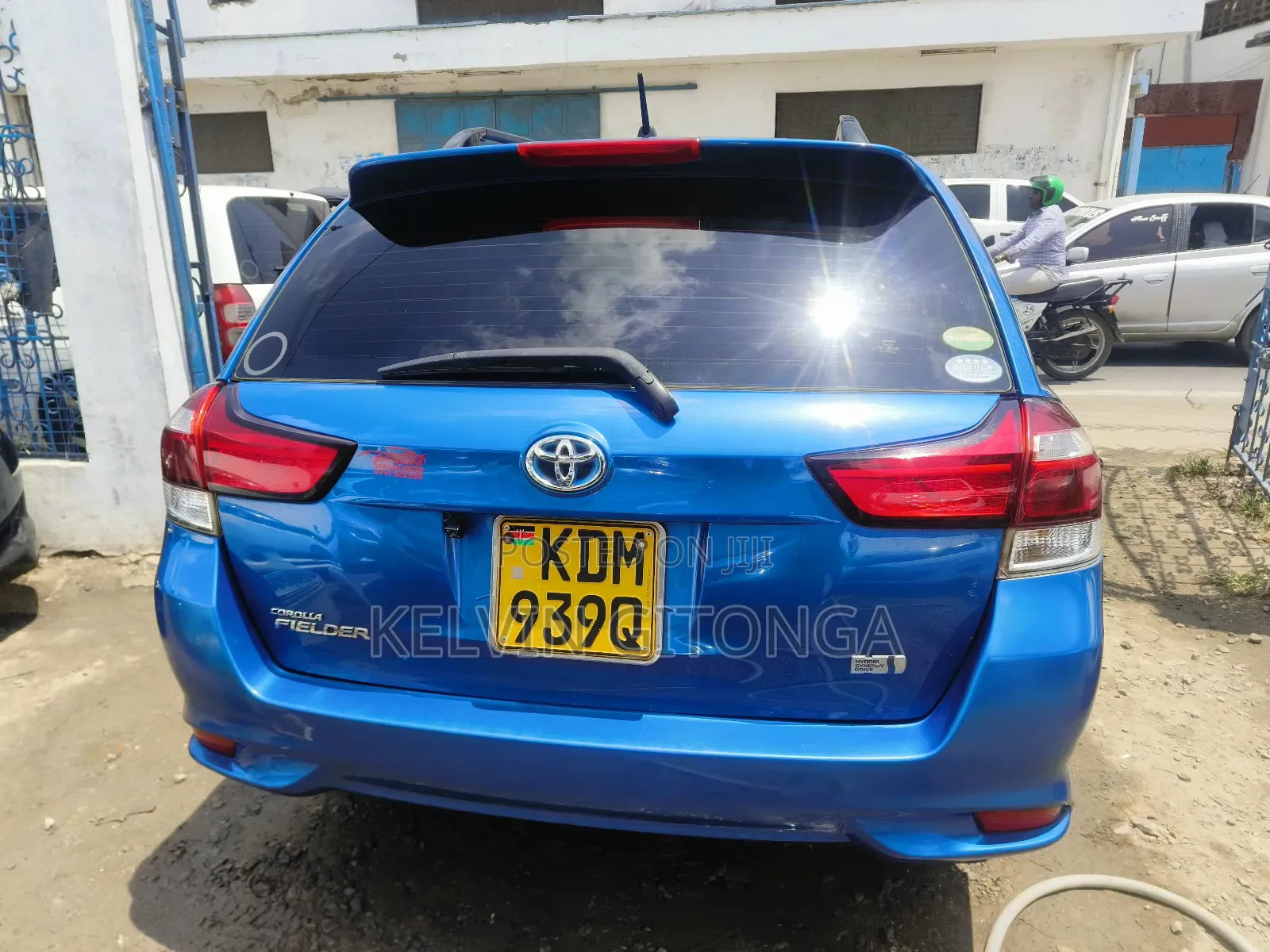 Toyota Corolla Fielder 2017 Blue