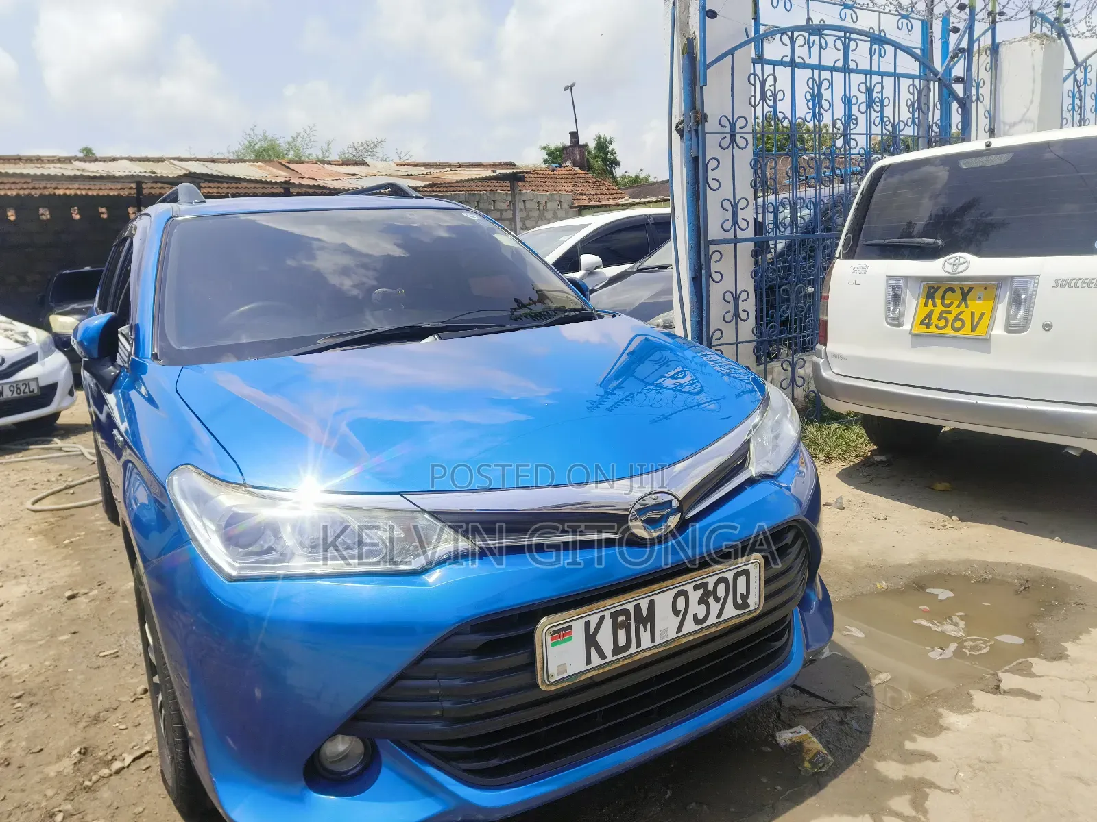 Toyota Corolla Fielder 2017 Blue