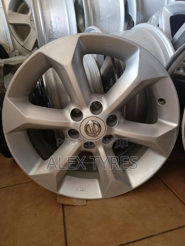 Size 18 Inches Navara Car Rims Set - main view