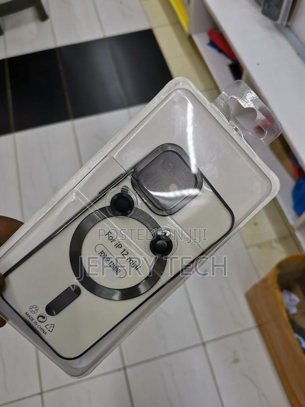 Magnetic Case for iPhone 12 Mini With Magsafe - thumbnail 3