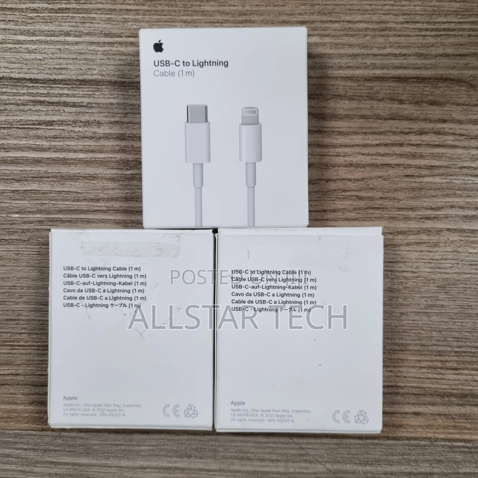 Apple USB-C to Lightning Cable (3.3' / 1m)