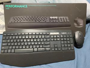 Logitech Mk850 Wireless Bluetooth Keyboard Mouse - thumbnail 2