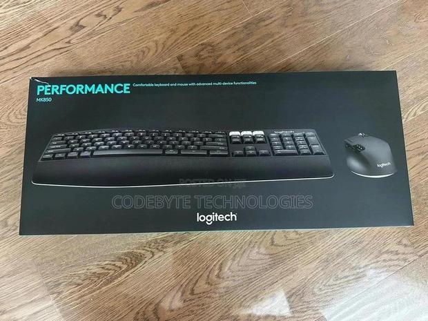 Logitech MK850 Wireless Keyboard and Mouse Combo MK850 - thumbnail 3