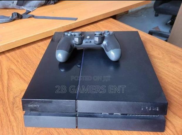 Chipped 500gb Ps4 STD - thumbnail 3