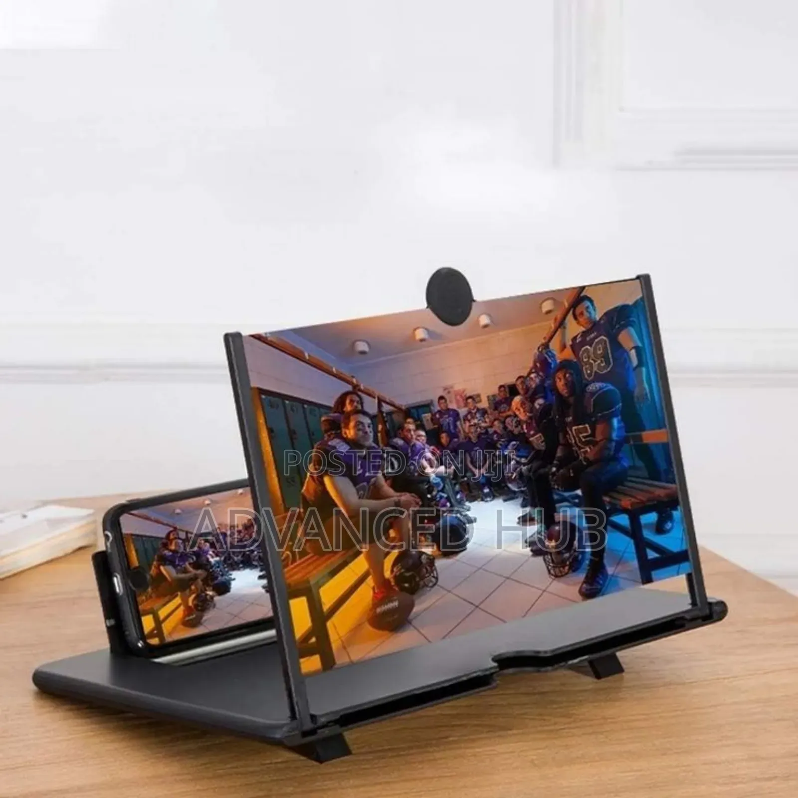 Magnifying Screen