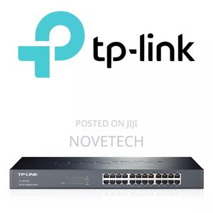 TP-LINK - 24 Port Gigabit Rack Mount Network Switch - main view