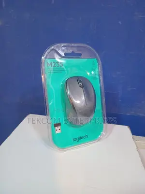 M235 Logitech Compact Wireless Mouse M235
