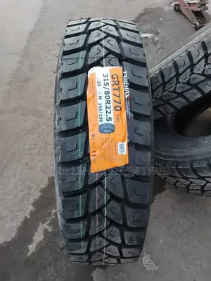 315/80 R22.5 TRACKMAX Tyres