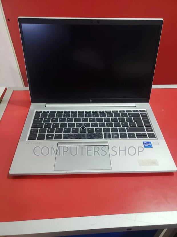 Laptop HP EliteBook 840 G8 8GB Intel Core I7 SSD 256GB