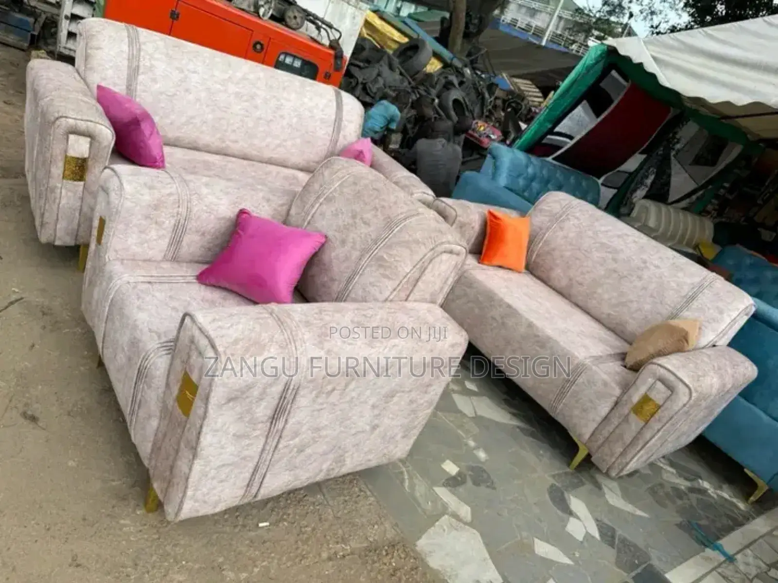Couch Single Sofas