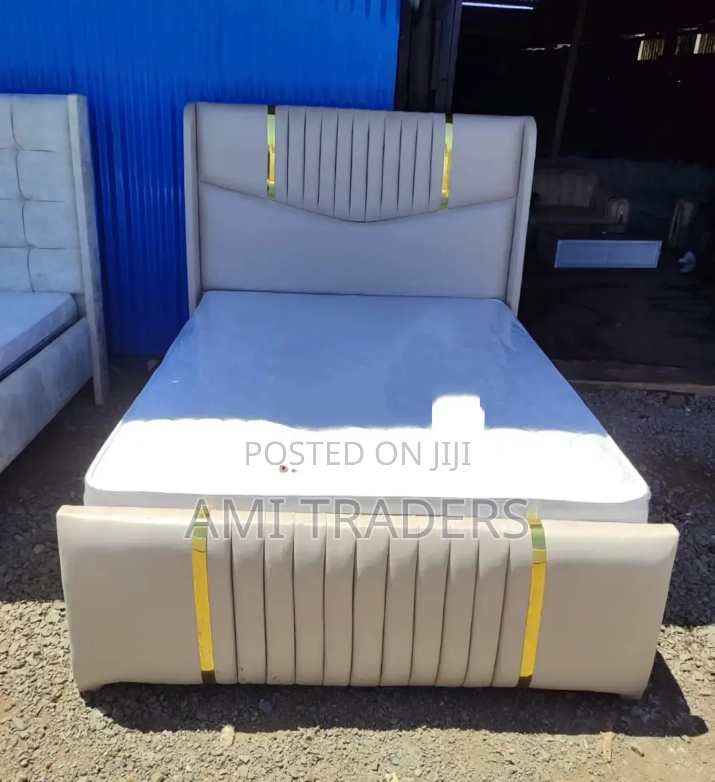 Posh Chester Bed (5*6)