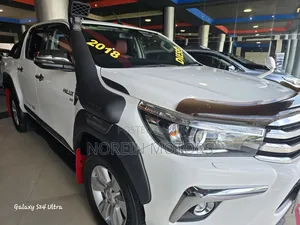 Toyota Hilux 2018 White
