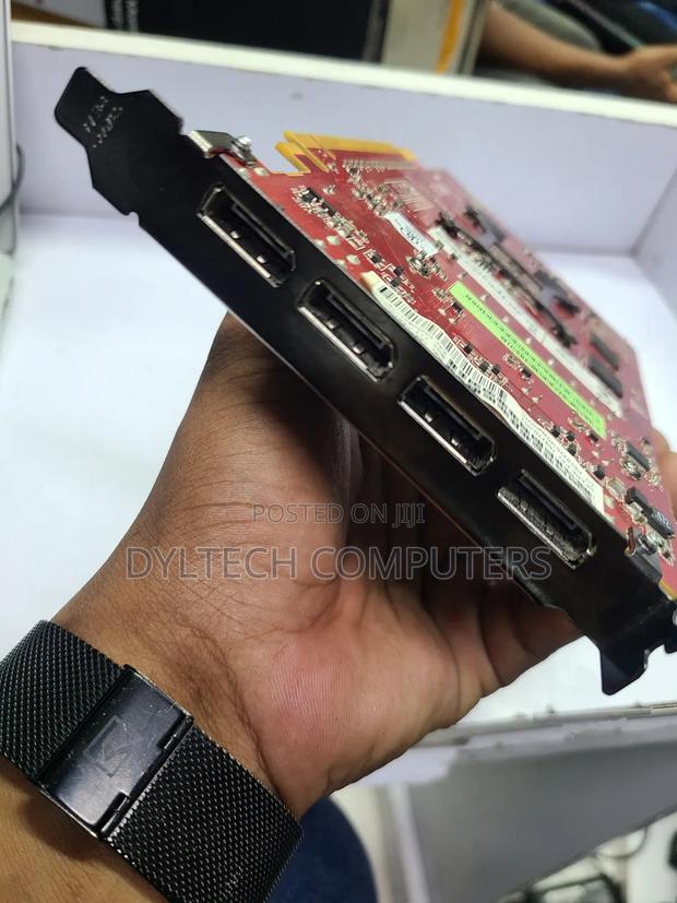 AMD Radeon W5100 4gb Graphics Card - thumbnail 3