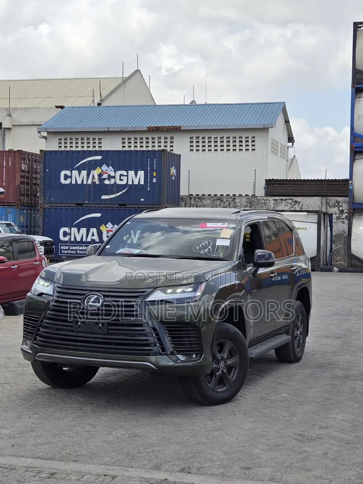 Lexus LX 2023 Green