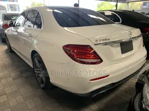 Mercedes-Benz E220 2017 White