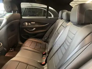 Mercedes-Benz E220 2017 White