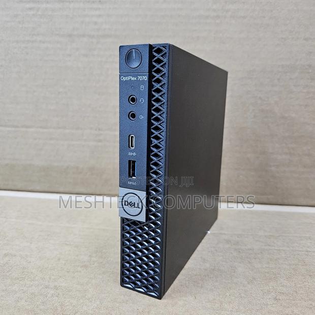 Desktop Computer Dell OptiPlex 7070 16GB Intel Core I5 SSD 256GB - main view