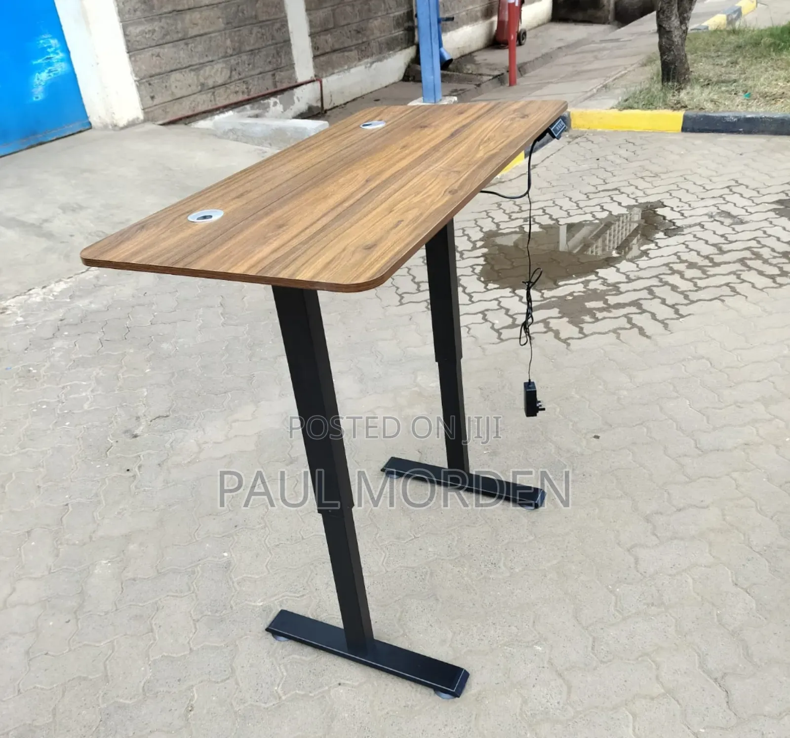 Electric Adjustable Table 1.2m
