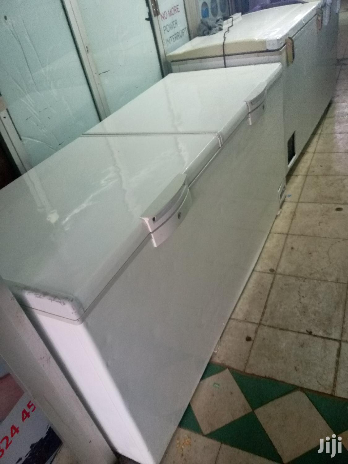 700 Litres Deep Freezer