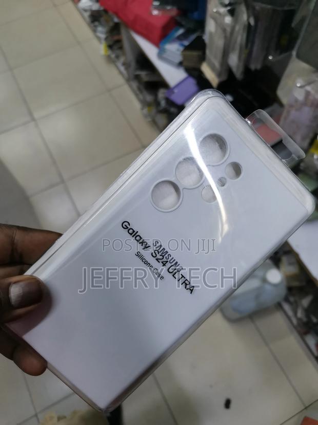 Samsung Galaxy S24 Ultra Silicone Case -Gray- - thumbnail 2