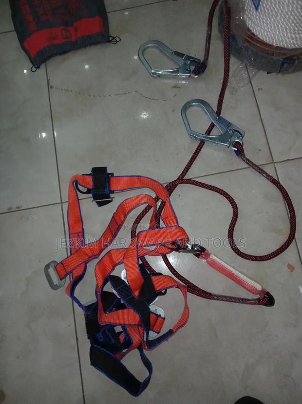 Double Hook Safety Harness Heavy Duty - thumbnail 3