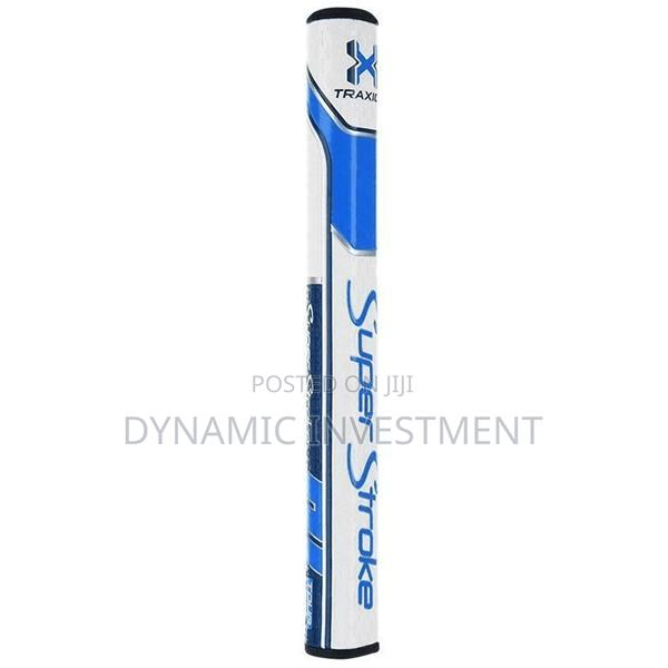 Superstroke Traxion Tour 2.0 Golf Putter Grip Blue / White)