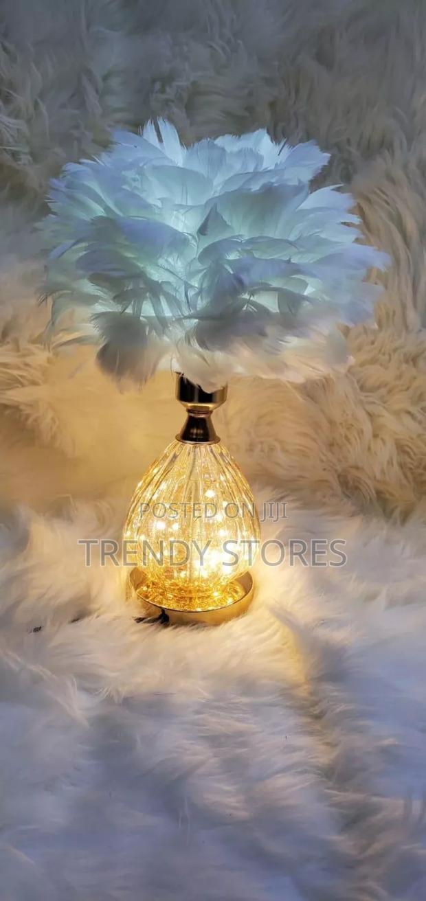 Blue Feather Glass Stand Lamp