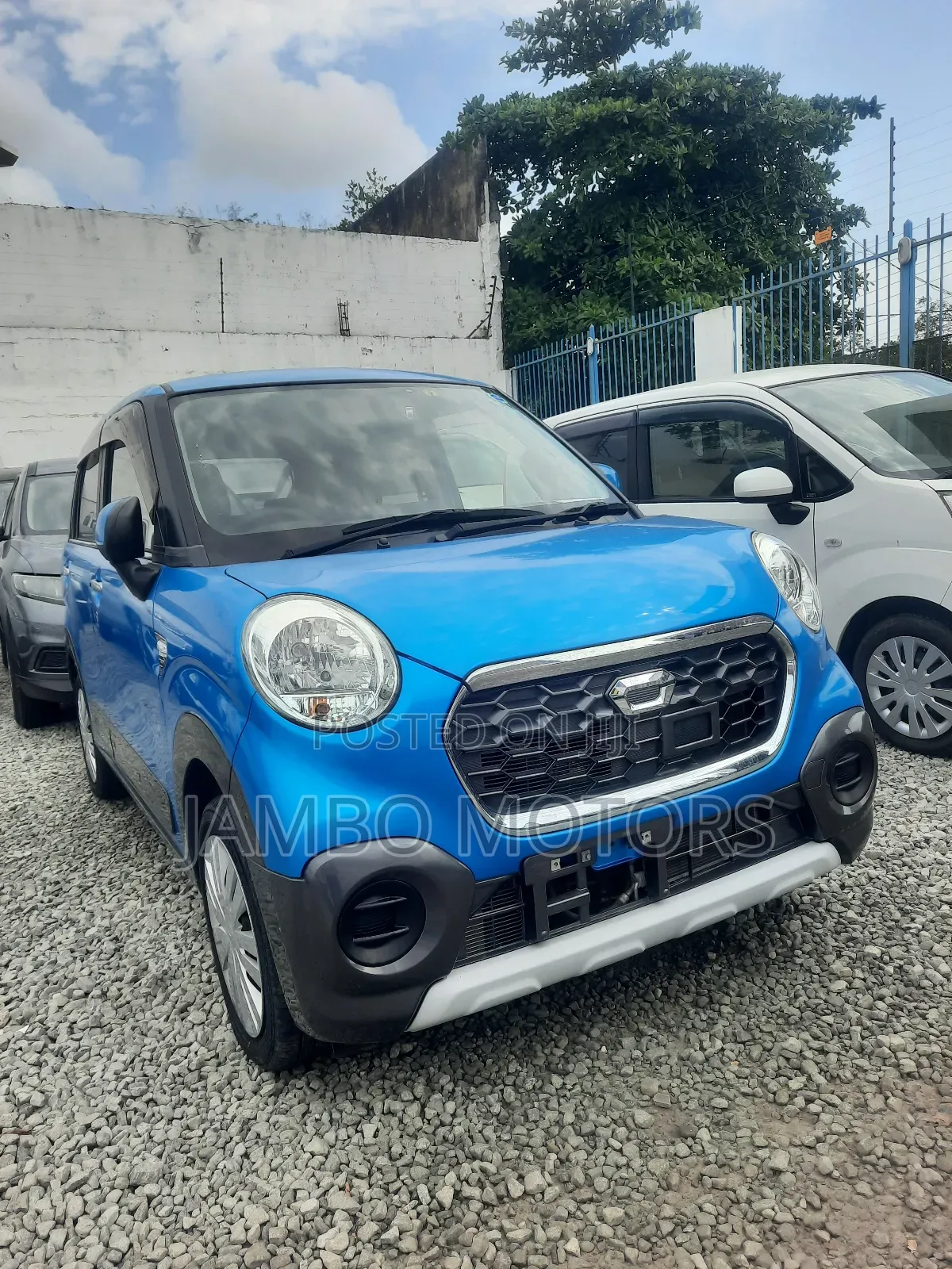 Daihatsu Cast 660 FWD 2017 Blue