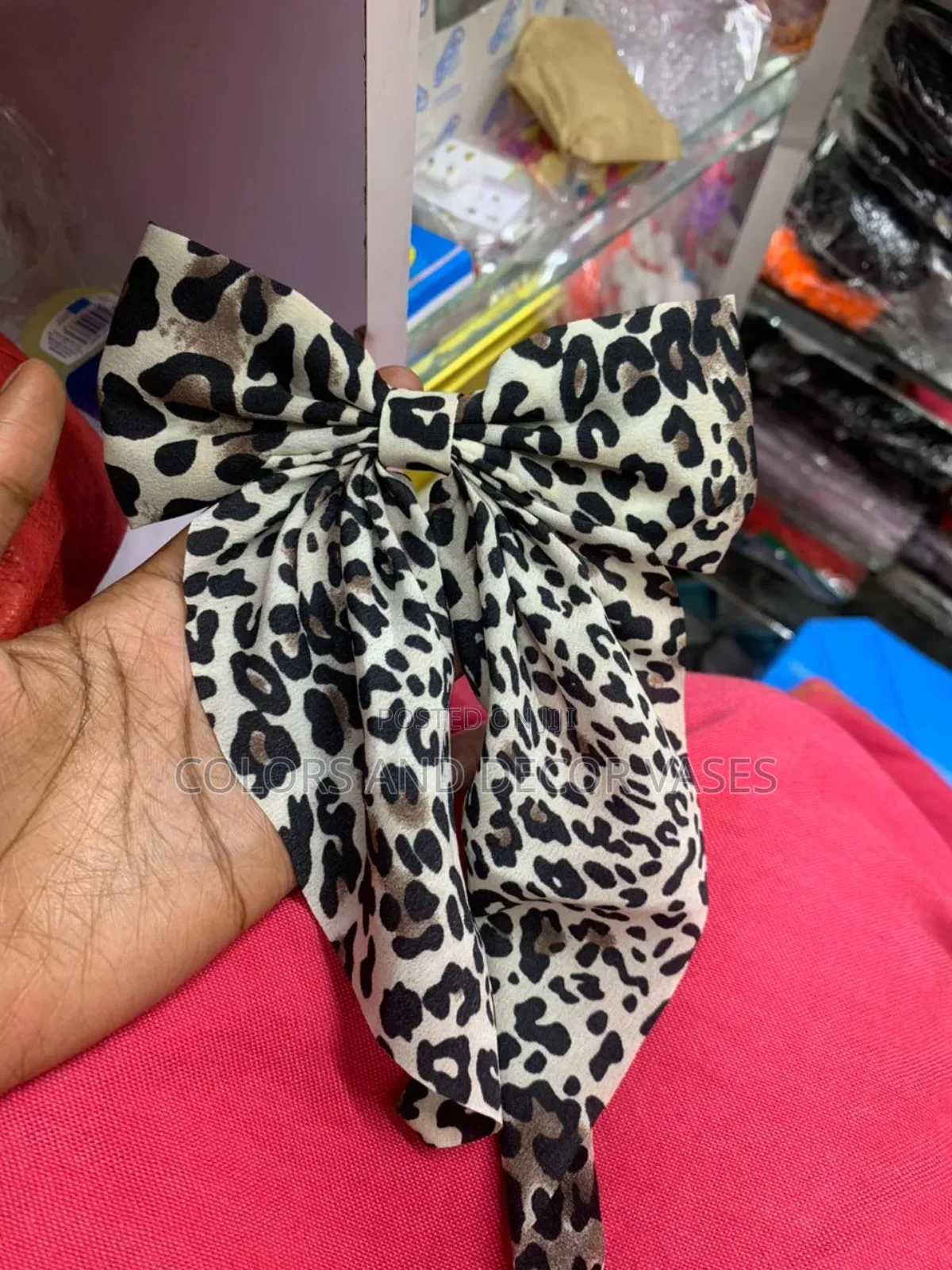 Head Clip Bow in Stock Leopard Print