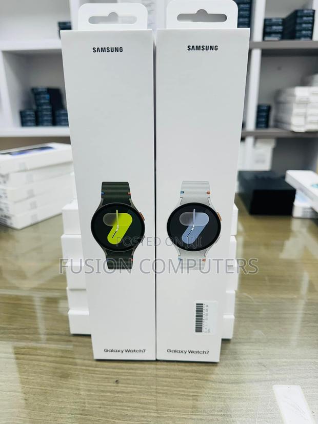 Samsung Galaxy Watch 7 44mm LTE.O - main view