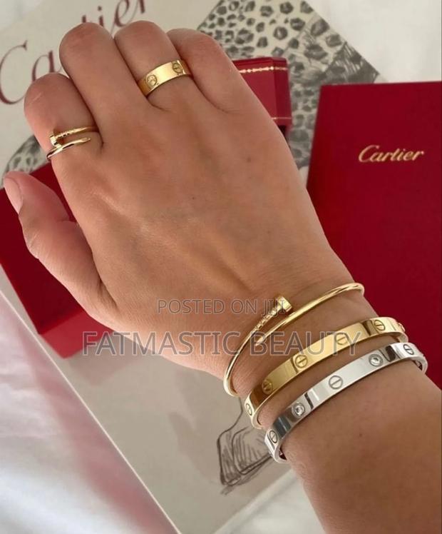 Designer Bangles for Women - main view