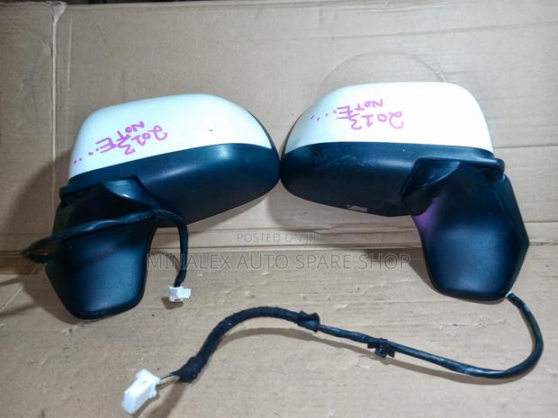 Nissan Note 2012 Model Sidemirrors Without Indicator Light