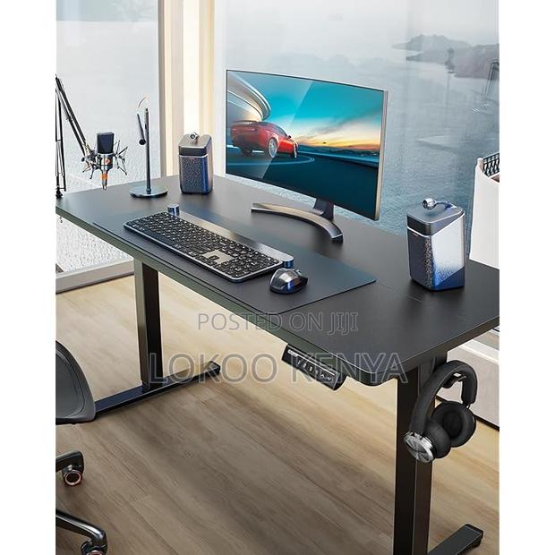Clerical Desk: 1400mm Meters Height Standing Desk - thumbnail 3