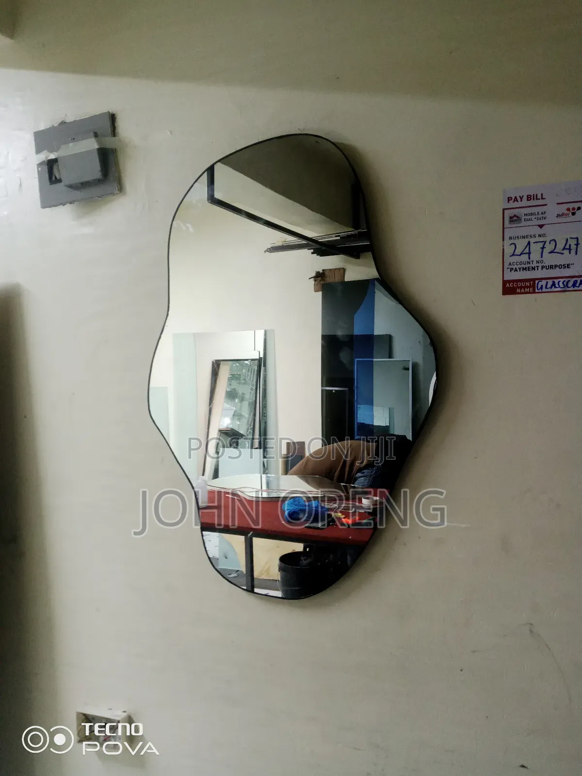 A Design Mirror