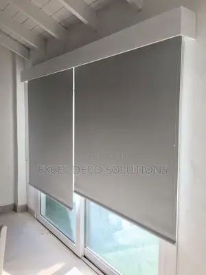 Sun Protection Customized Sunscreen Roller Blinds