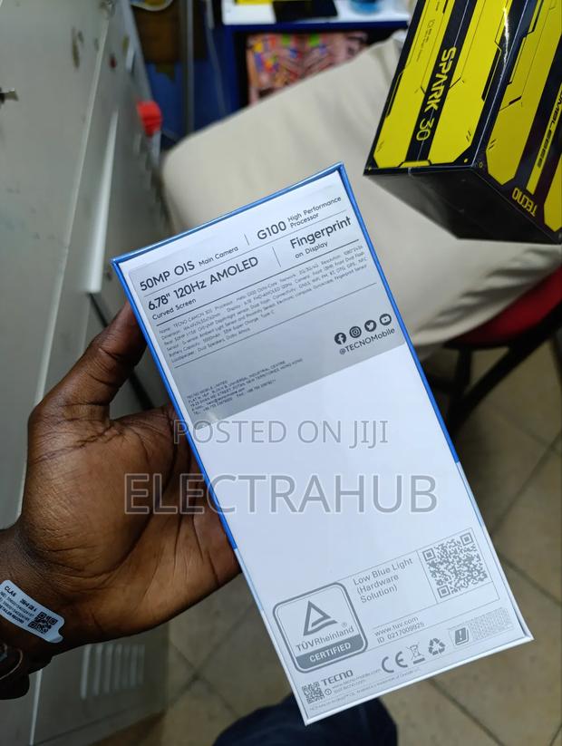 New Tecno Spark 30 128 GB Black - thumbnail 2