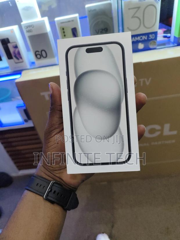 New Apple iPhone 15 256 GB Black