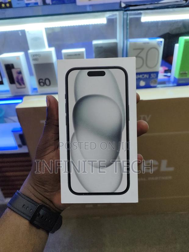 New Apple iPhone 15 256 GB Black - thumbnail 3