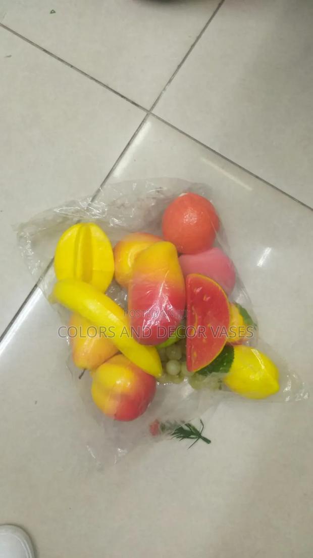13 Fruits Plastic Grapes Included