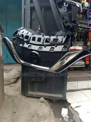 Front Grill Nissan Note 2018