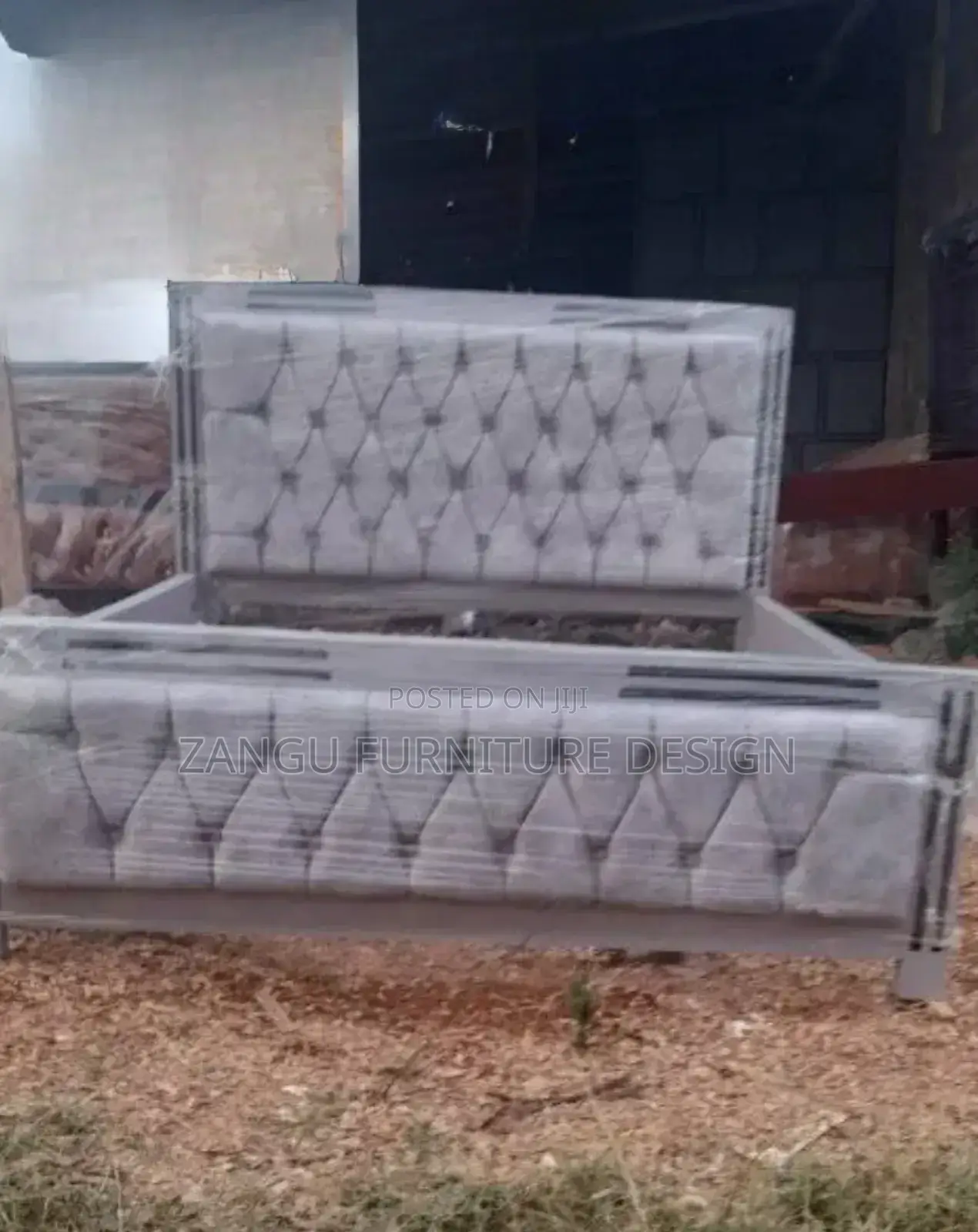 Greyish Bed