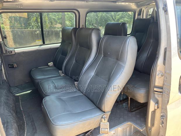 Nissan Caravan (Urvan) 2000 Silver - thumbnail 6