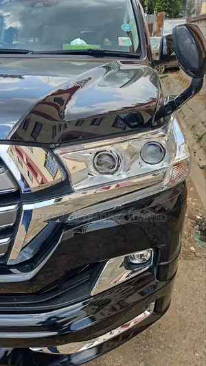 Headlights Toyota Landcruiser Fj 200/ V8